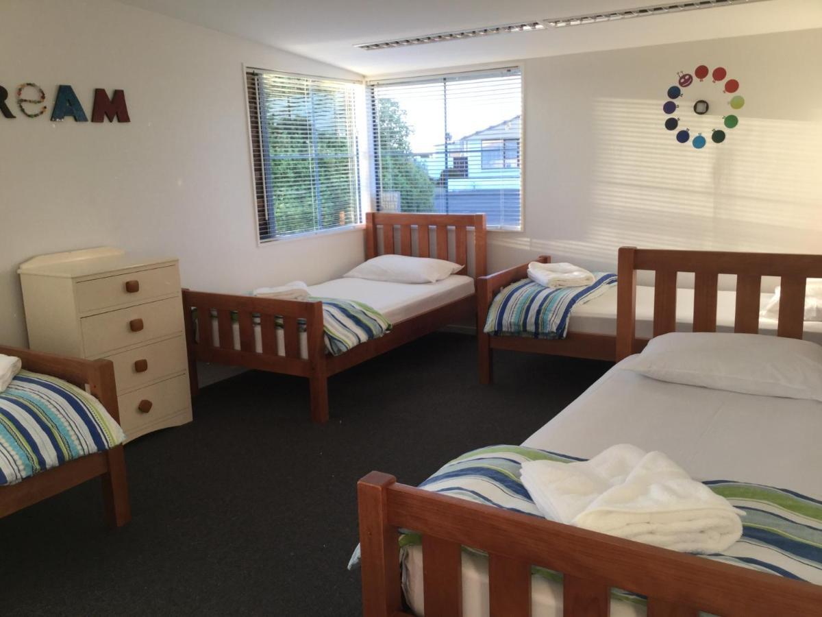 Stay In School By The Sea Dunedin Ngoại thất bức ảnh