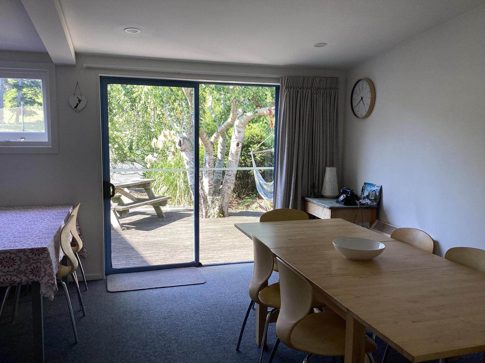 Stay In School By The Sea Dunedin Ngoại thất bức ảnh